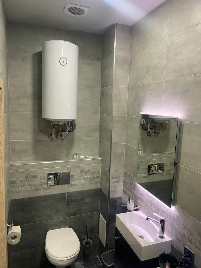 Luxury Room_karavaeva شقة